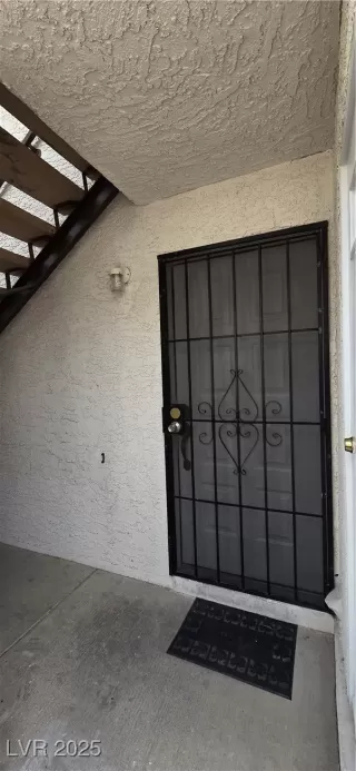 Photo #1: 2697660 Listing