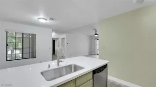 Photo #6: 2697738 Listing 