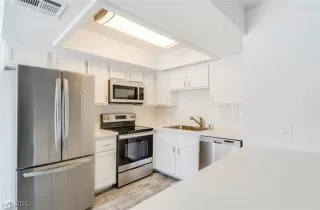 Photo #4: 2697743 Listing 