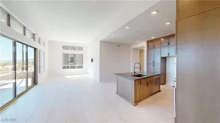 Photo #3: 2697803 Listing 