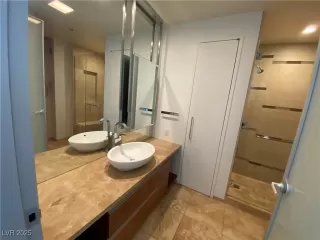 Photo #2: 2697824 Listing 