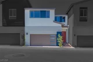 Photo #1: 2697830 Listing