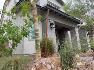 Photo #1: 2697858 Listing