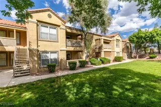 Photo #3: 2697902 Listing 