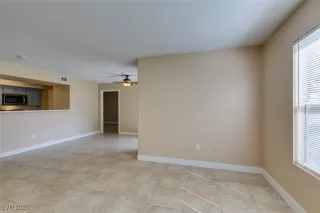 Photo #5: 2697902 Listing 