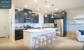 Photo #2: 2697925 Listing