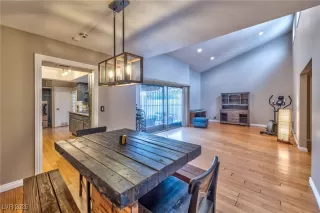 Photo #3: 2697935 Listing 