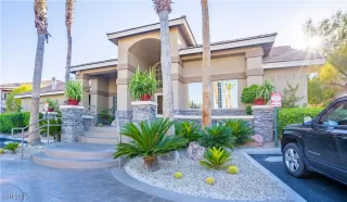 Photo #2: 2697964 Listing 