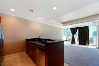 Photo #2: 2697994 Listing 