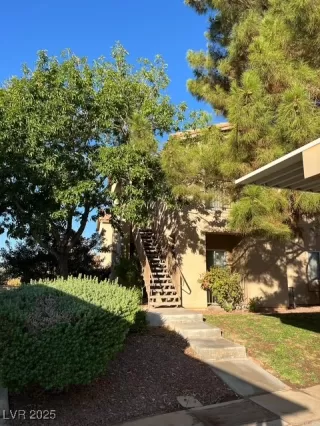 Photo #6: 2698021 Listing 