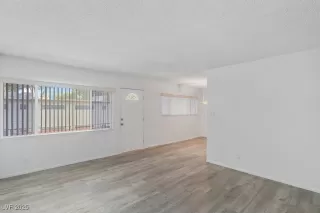 Photo #6: 2698025 Listing 