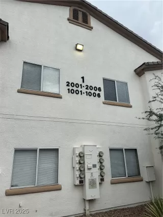 Photo #3: 2698042 Listing 