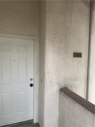 Photo #4: 2698042 Listing 