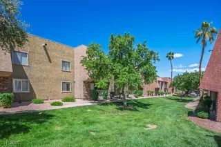 Photo #3: 2698074 Listing