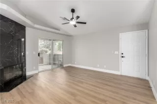 Photo #3: 2698077 Listing 