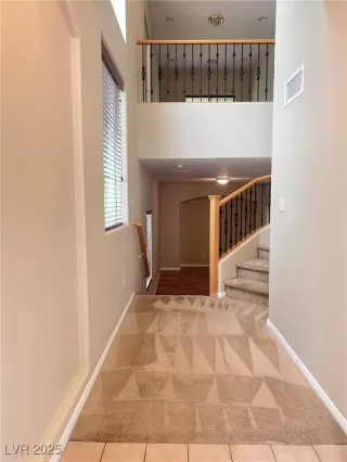Photo #2: 2698082 Listing 