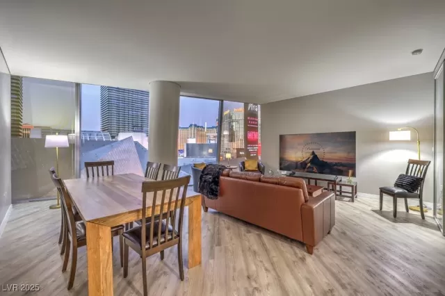 MLS: 2698094 Condo For Sale