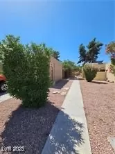 Photo #2: 2698096 Listing 