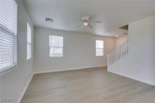 Photo #5: 2698099 Listing