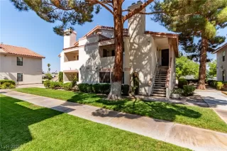 Photo #2: 2698119 Listing 