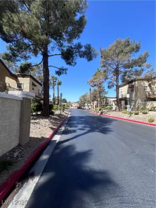 Photo #1: 2698122 Listing 