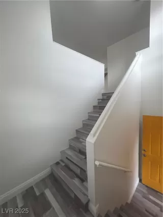 Photo #2: 2698122 Listing 