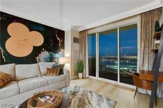 Photo #5: 2698160 Listing 