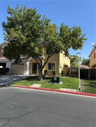 Photo #1: 2698258 Listing 