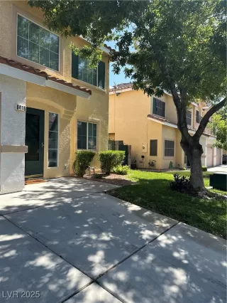 Photo #3: 2698258 Listing 