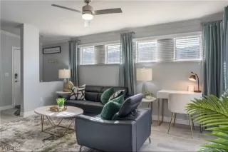 Photo #6: 2698297 Listing