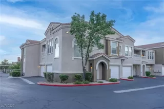 Photo #2: 2698321 Listing 