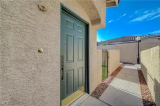 Photo #1: 2698329 Listing 