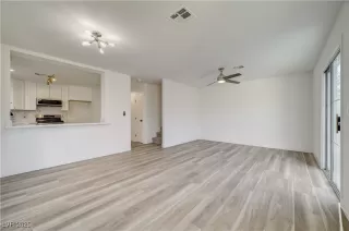 Photo #3: 2698329 Listing 