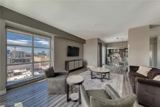 Photo #6: 2698333 Listing 