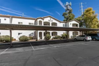 Photo #1: 2698335 Listing 