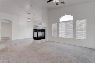 Photo #6: 2698341 Listing 