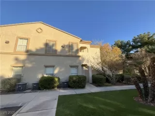 Photo #1: 2698354 Listing 