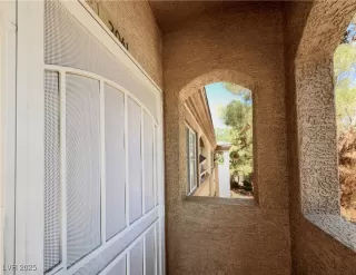 Photo #2: 2698354 Listing 