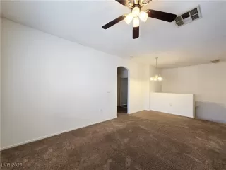 Photo #6: 2698398 Listing 