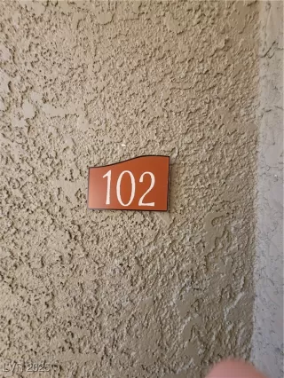 Photo #2: 2698417 Listing 