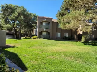 Photo #5: 2698417 Listing 