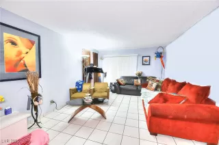 Photo #2: 2698449 Listing 