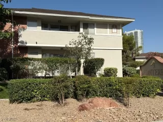 Photo #1: 2698454 Listing 