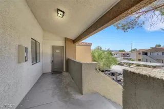 Photo #1: 2698474 Listing 