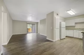 Photo #5: 2698474 Listing 