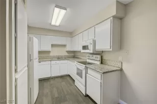 Photo #6: 2698474 Listing 