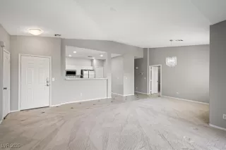 Photo #6: 2698521 Listing 