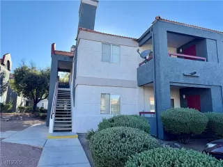 Photo #1: 2698534 Listing