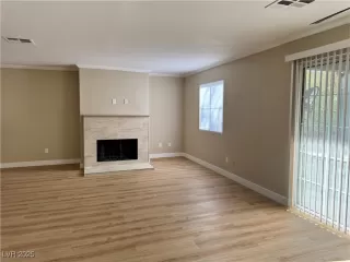 Photo #2: 2698534 Listing