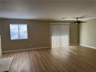 Photo #4: 2698534 Listing